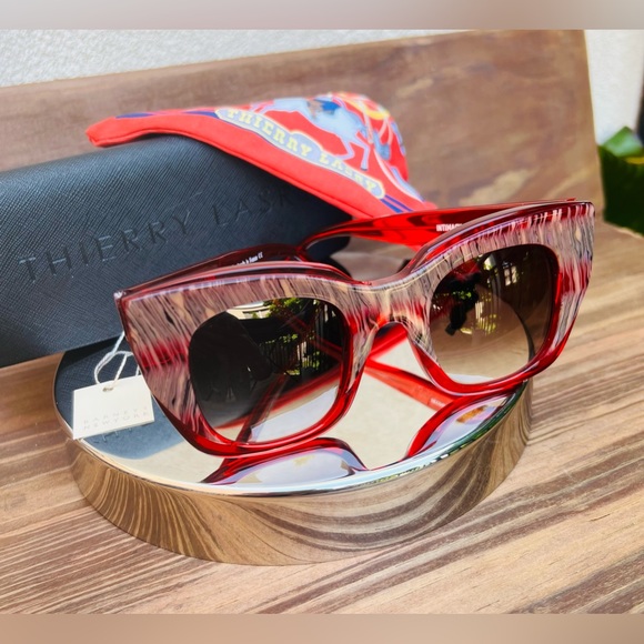 Thierry Lasry Intimacy Red Cat-Eye Sunglasses $485 Brand New! - Picture 7 of 15
